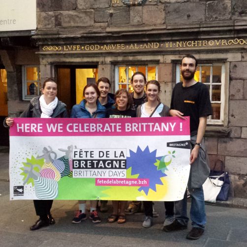 Fête de la Bretagne en Ecosse avec à droite, un des fondateurs de l'association, Jean-Christophe Denis.