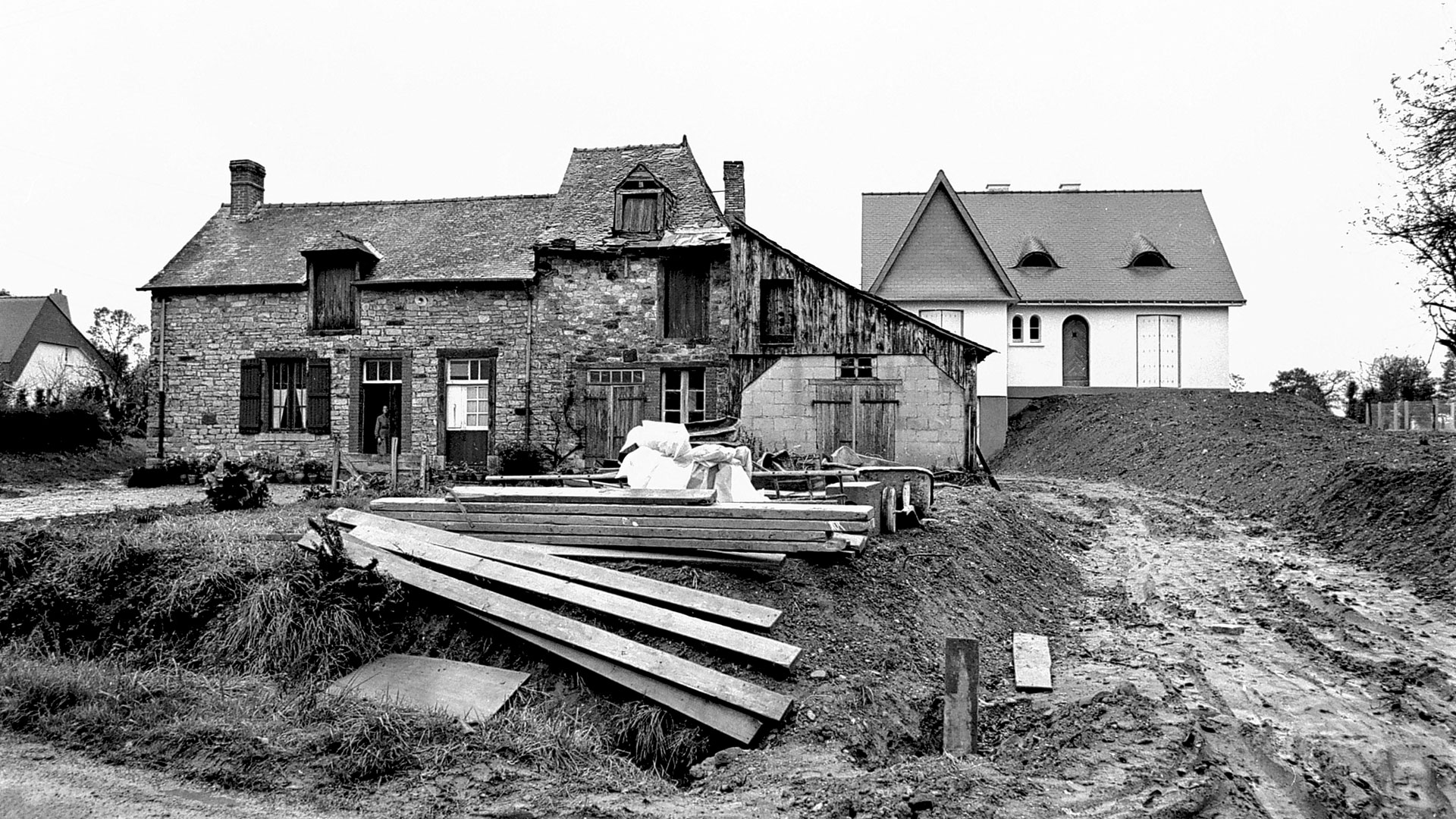 Betton (35), rue du vau chalet, 1975