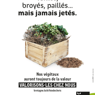 Affiche de la campagne Biodéchets 2022, présentant un composteur rempli de branchages