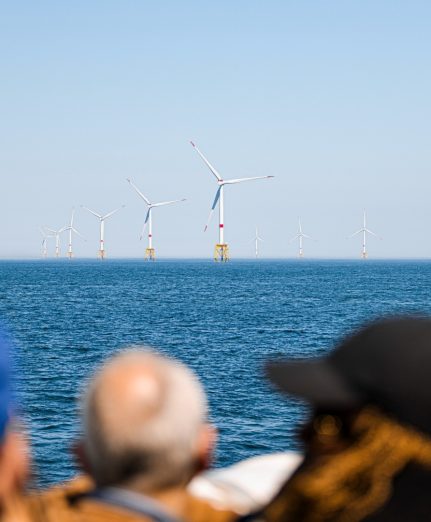 éoliennes posées en mer