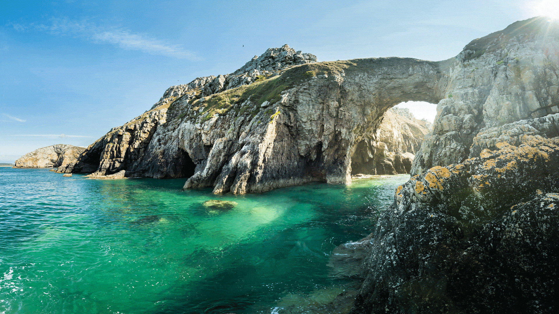 La pointe de Dinan, presqu'ïle de Crozon, Parc naturel régional d'Armorique