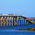 Embarquement de passagers dans le port de Roscoff