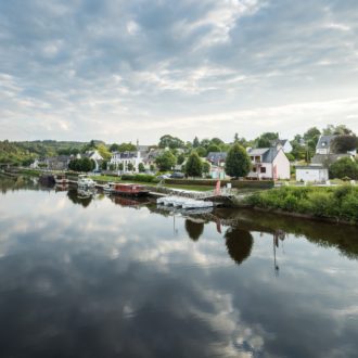 Vue sur le Blavet, à Pluméliau-Bieuzy (56) (voir l'image en plus grand)