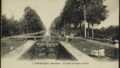 Photo ancienne en noir et blanc - Le canal de Nantes à Brest à Malestroit (56)