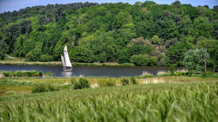 Le Morwenna navigue sur la Vilaine