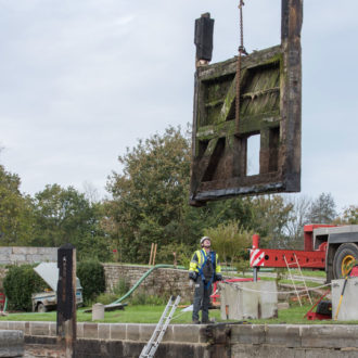 changement portes d'écluse (voir l'image en plus grand)