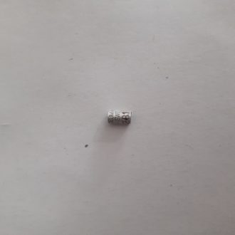 Bague de suivi scientifique d'oiseau